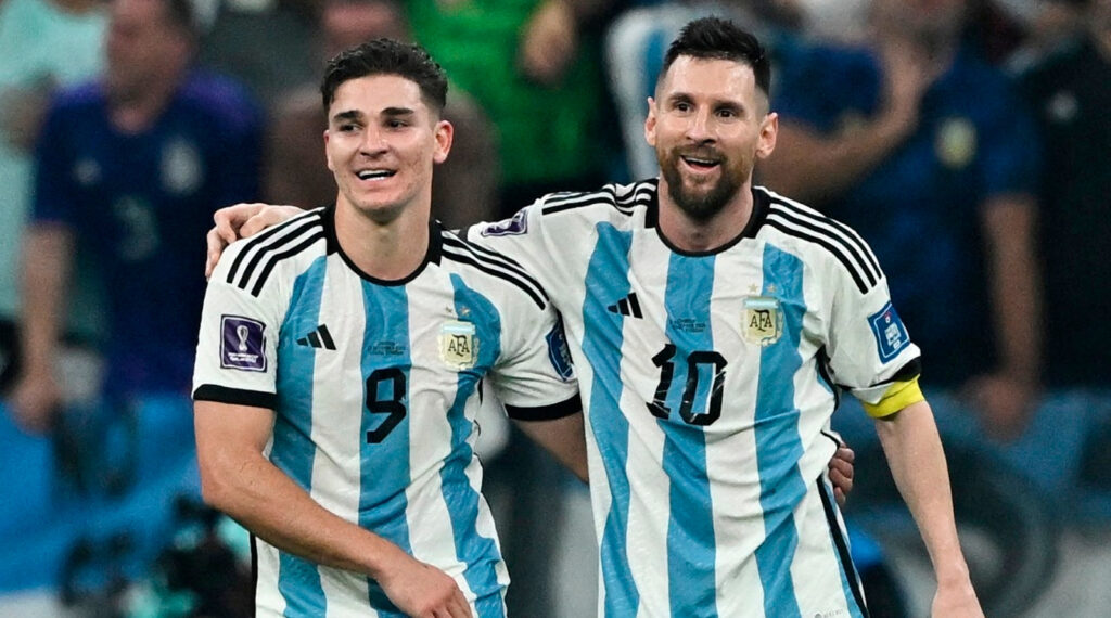 Atacante revelado pelo Grêmio só perde para Messi em camisas vendidas nos  EUA