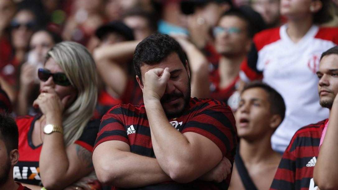 Flamengo perde dois titulares para jogo contra o Palmeiras pelo Brasileirão