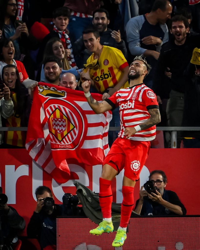 Valentín Castellanos comemorando um de seus 4 gols marcados contra o Real Madrid na La Liga (Reprodução: Internet)