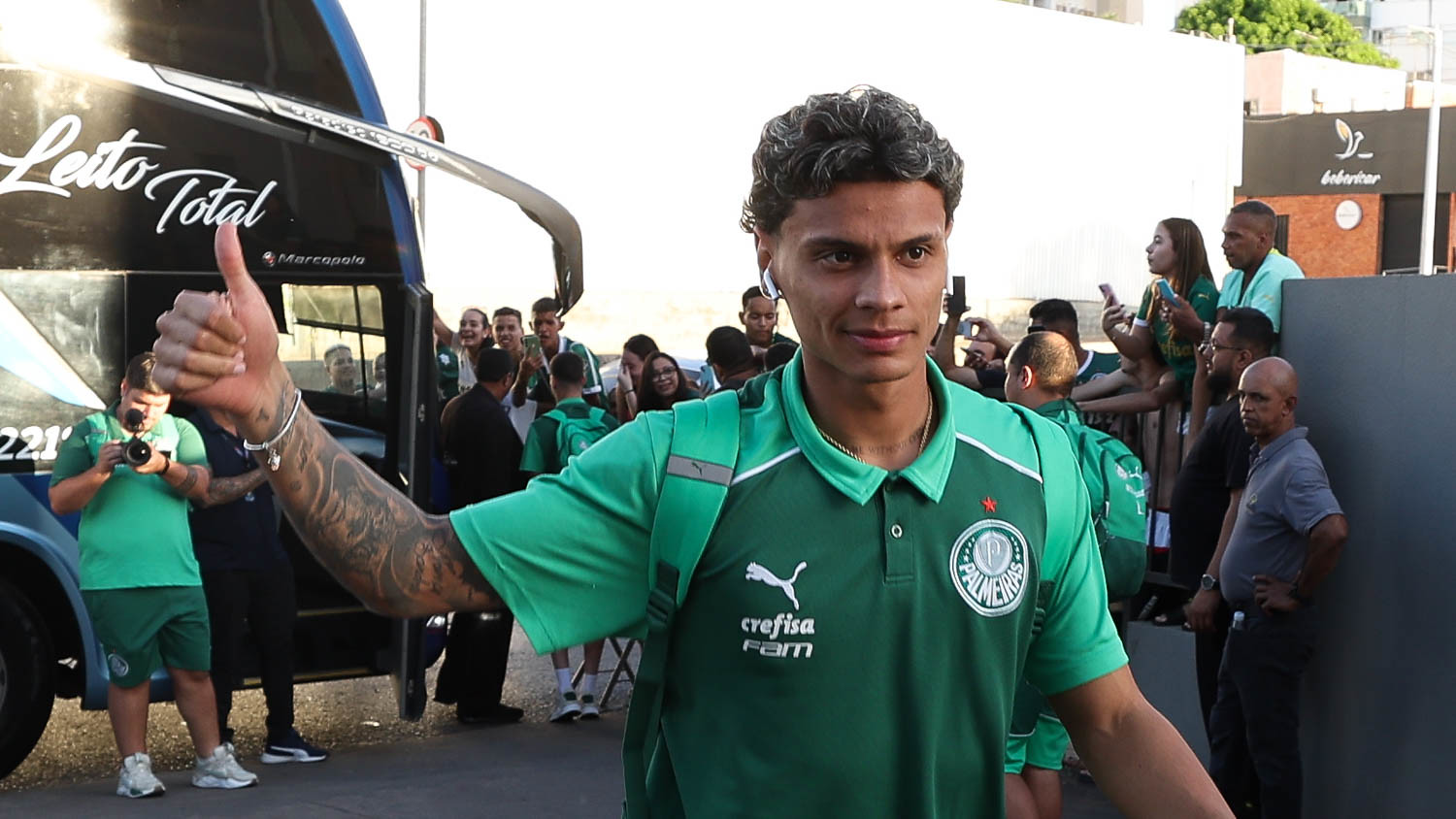 Após especulações, Palmeiras toma decisão sobre destino de Richard Ríos