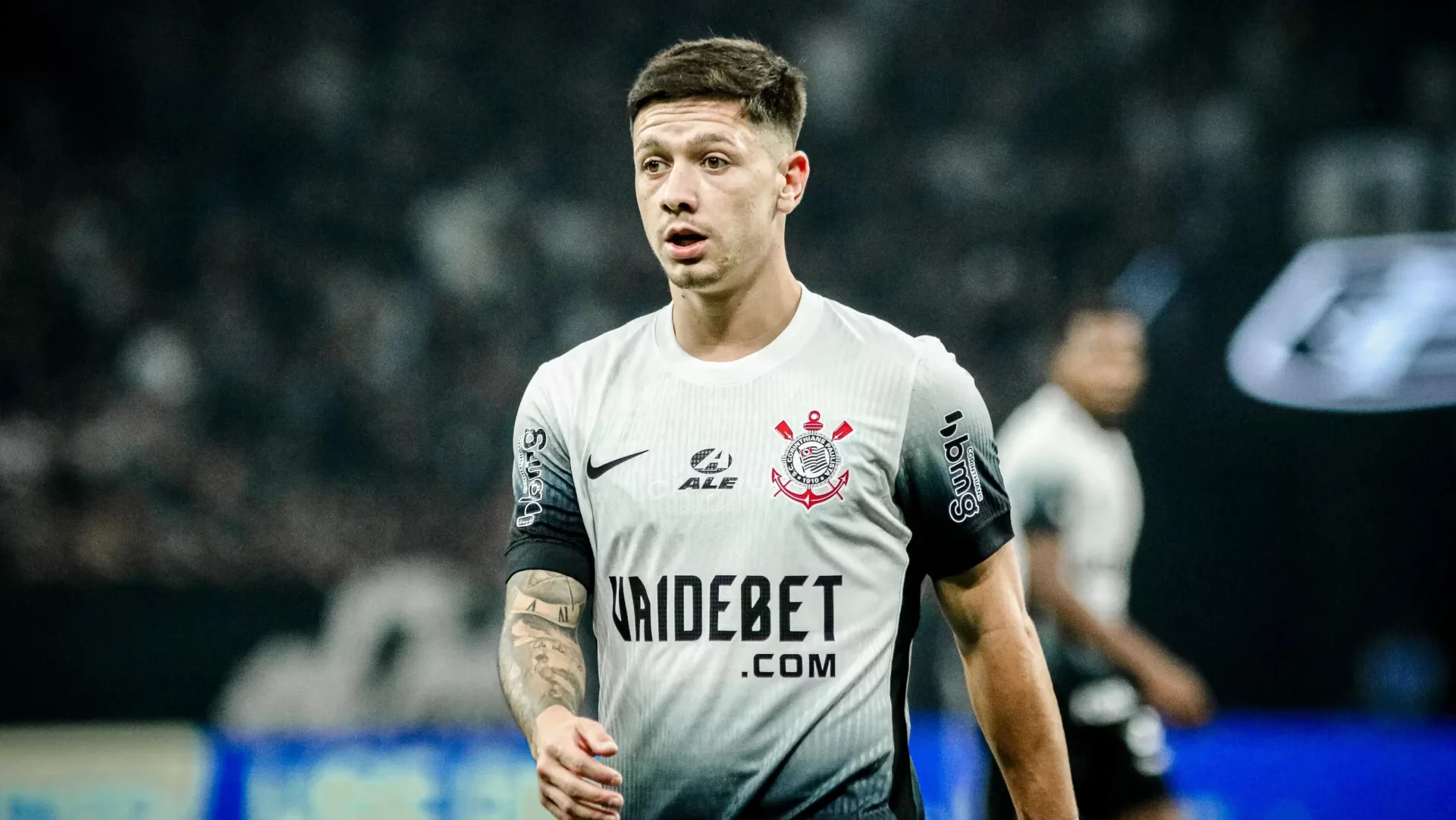 Palmeiras fica sabendo de Rodrigo Garro jogará pelo Corinthians na final do Paulistão 2025
