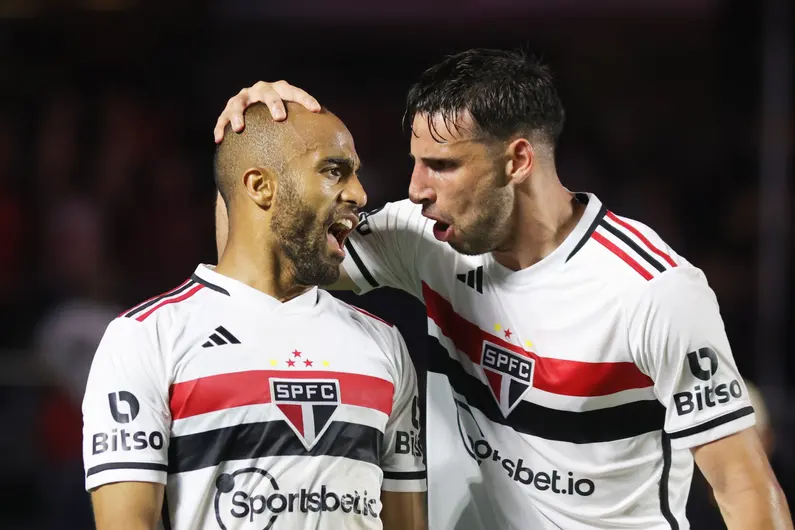 Calleri e Lucas. Nilton Fukuda/saopaulofc.net