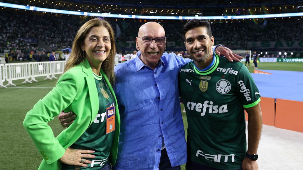 Leila Pereira, seu esposo José Lamacchia e o técnico Abel Ferreira. Foto: Cesar Greco/Palmeiras