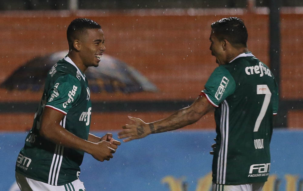 Gabriel Jesus e Dudu. Foto: Cesar Greco/Palmeiras