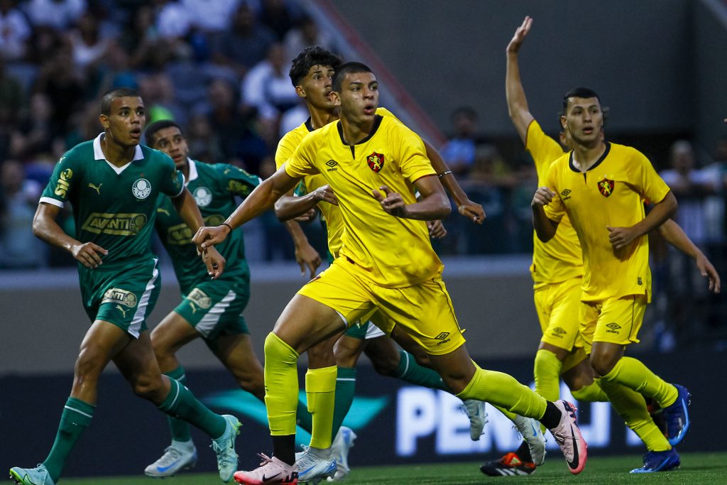 Palmeiras vence Sport Recife pela Copinha 2025. Foto: Marco Miatelo/AGIF