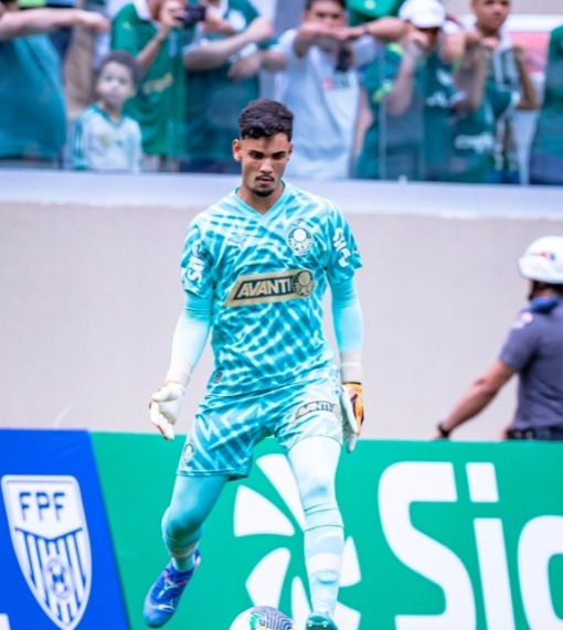 Cesar, goleiro sub-20 do Verdão. Foto: Reprodução X