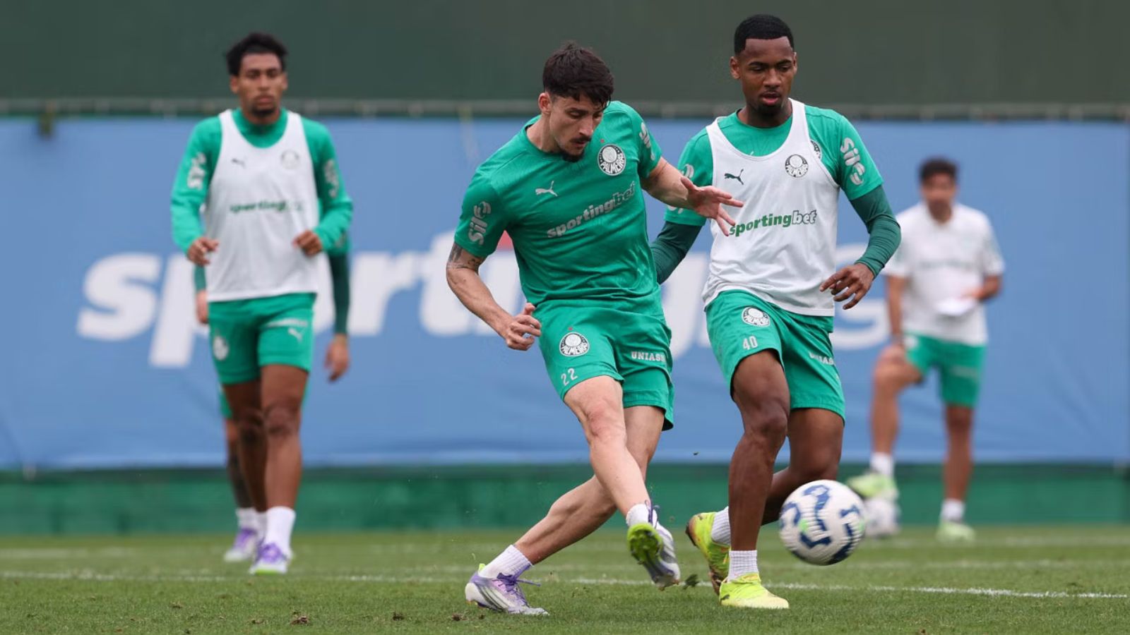 Jogos Palmeiras: Escalação tem surpresa para o dérbi contra o Corinthians; veja