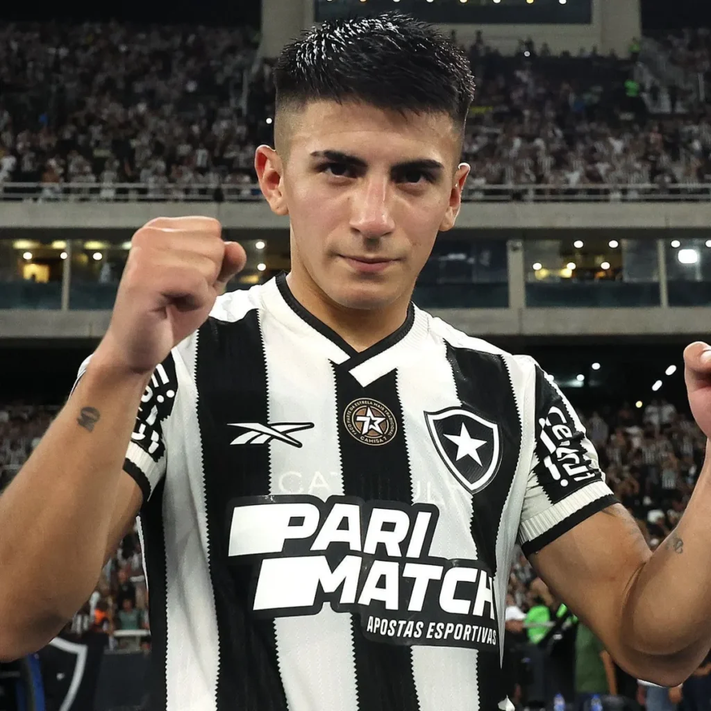 Thiago Almada alvo do Palmeiras - Foto: Vitor Silva/Botafogo